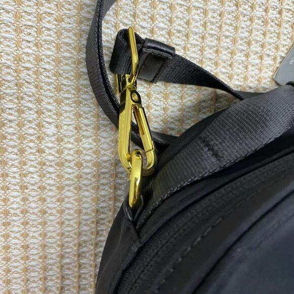 TUMI Voyageur Women's Compact Round Crossbody Bag - Picture 3 of 5